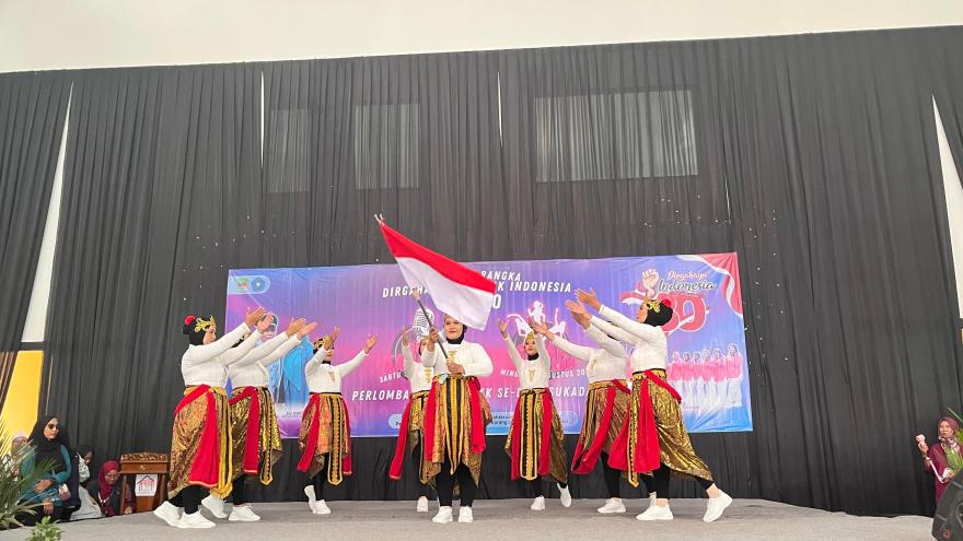 Desa Sukadami Meriahkan HUT RI Ke-80 dan Hari Jadi Kabupaten Bekasi Ke-75 dengan Lomba PKK Antar-RW